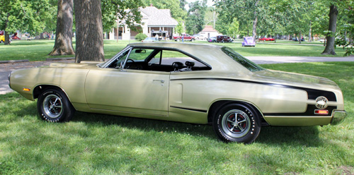 1970 Dodge Super Bee By Ron & Alice - Image 2