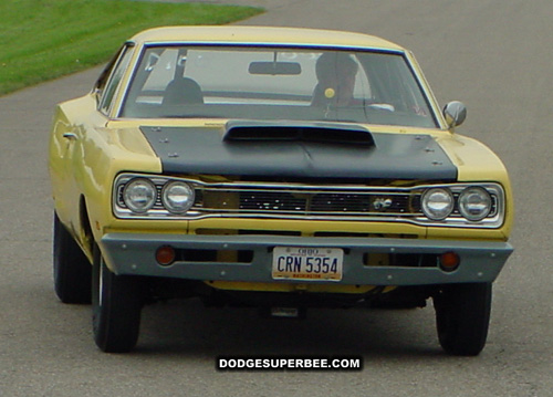 1969 Dodge Super Bee, photo from the 2002 Chrysler Classic, Columbus Ohio